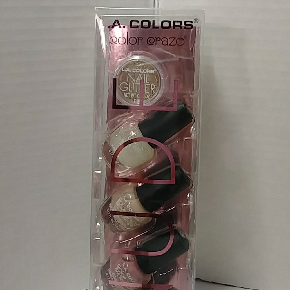 NEW LA Colors Kit Nail polish set